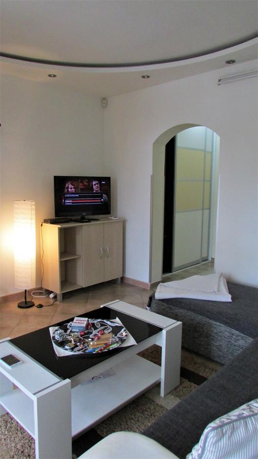 Apartment B&S Belgrad Exteriör bild